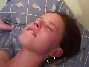 Amateur curvy wench hard porn video